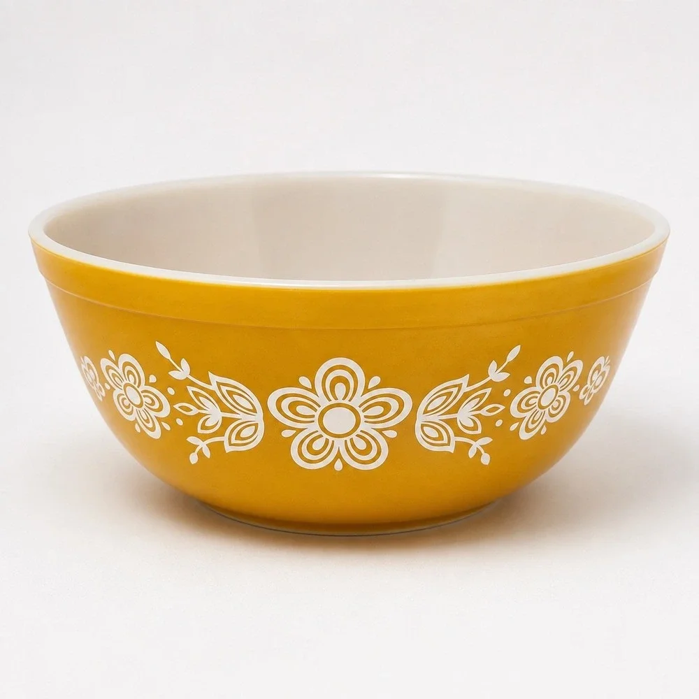 Vintage Pyrex Butterfly Gold 403 Mixing Bowl 2.5 Qt Mustard Yellow Milk Glass